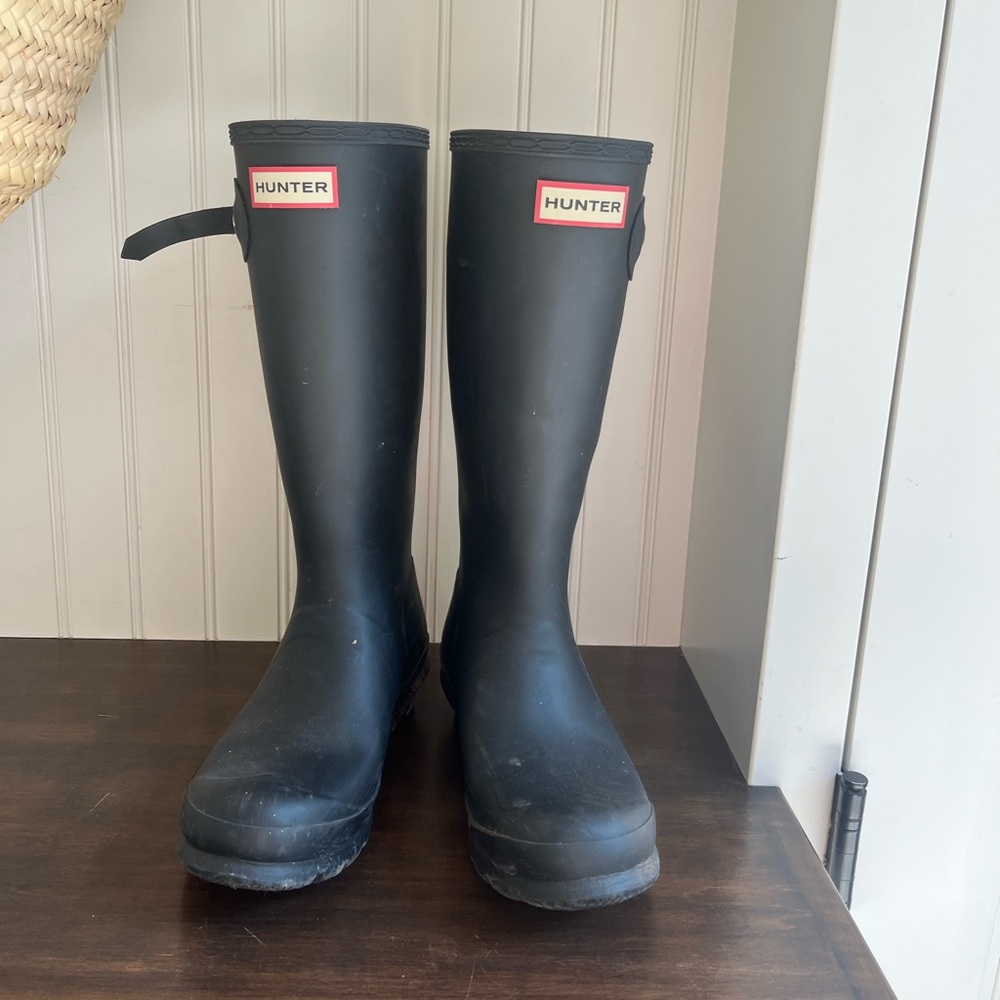 Black Hunter Boots